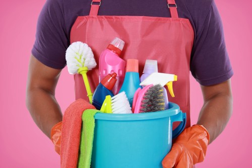 One off cleaning service for a modern Canary Wharf apartment