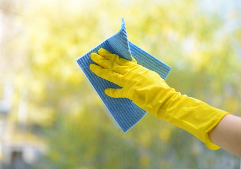 Fabric furniture cleaning in a Canary Wharf apartment