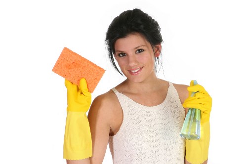 Deep cleaning service for Canary Wharf apartments and high-rise homes